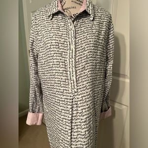 Vintage Victoria’s Secret Size Large Signature logo long sleeve Sleep Shirt